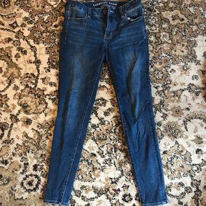 American Eagle Size 4 Jeans